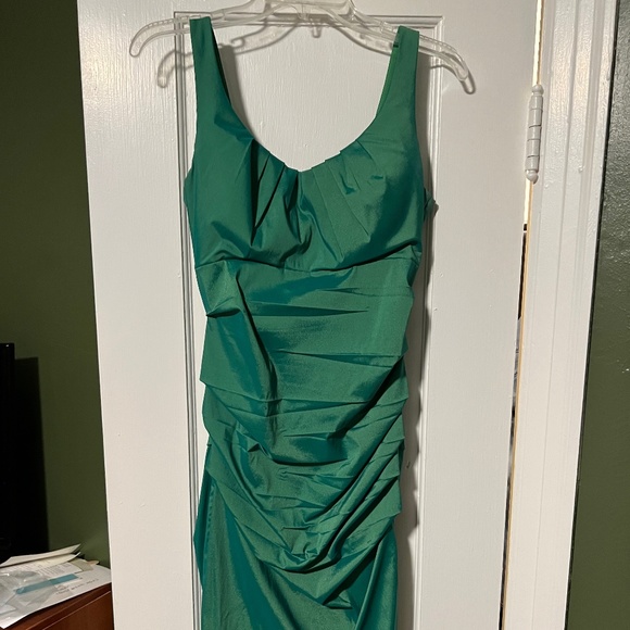 Signature by Sangria Dress - Picture 1 of 3